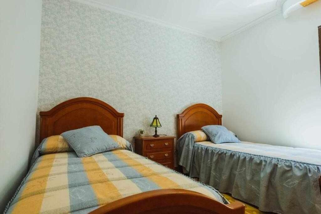 A Pereira Casa Ourense Guxinde מראה חיצוני תמונה