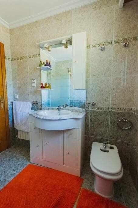 A Pereira Casa Ourense Guxinde מראה חיצוני תמונה