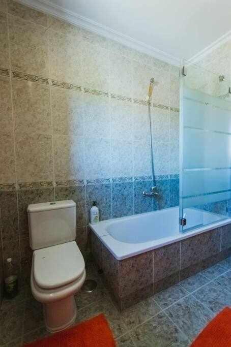 A Pereira Casa Ourense Guxinde מראה חיצוני תמונה